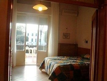 Lastra Bed & Car Ластра-а-Сінья Екстер'єр фото